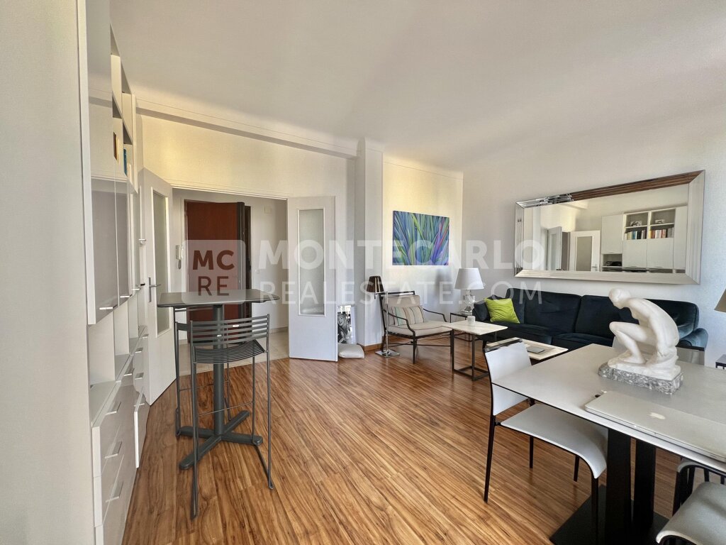 LA ROUSSE - SAINT-ROMAN | LA RADIEUSE | Stunning One-Bedroom Apartment with Refined Charm